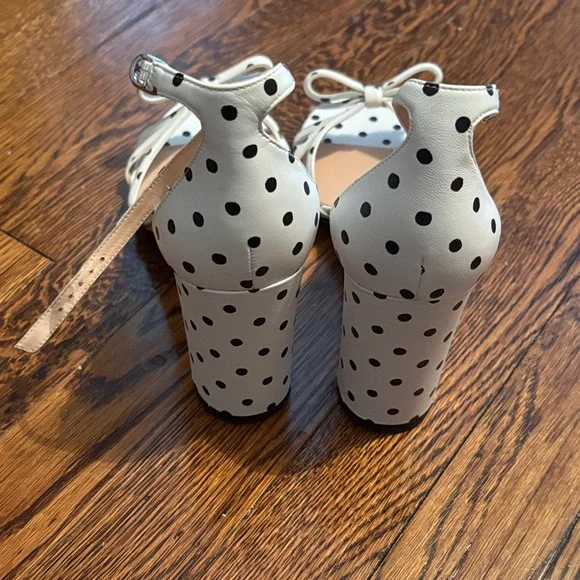kate spade White with Black Polka Dot Bow Sandals with Block Heel - Picture 3 of 5